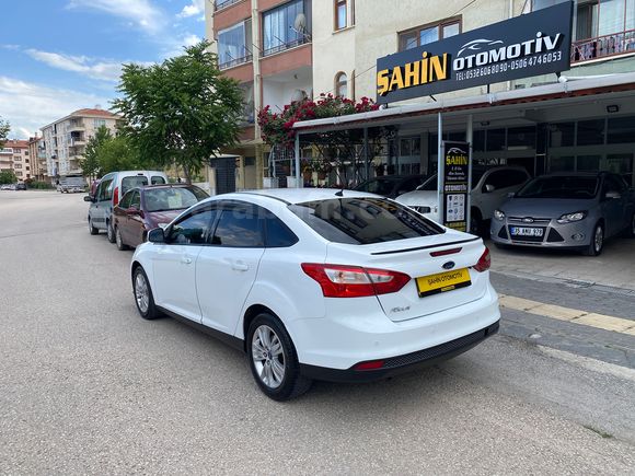 2013 - Style Pkt - Değişensiz - 198.000 Km - Dost Aracı