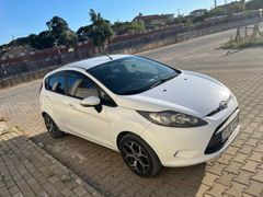 Sahibinden Ford Fiesta 1.4 TDCi Trend 2012 Model  194.000 km Beyaz