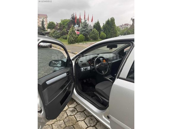 DÜŞÜK KM BENZİNLİ TEMİZ ASTRA