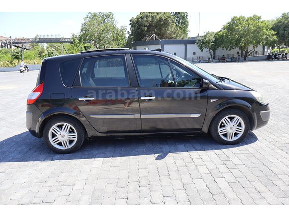 Sahibinden Renault Scenic 1.6 Privilege 2005 Model 