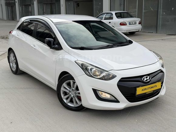 AGİN OTOMOTİVDEN HATASIZ BOYASIZ 2012 İ30 1,6 CRDI STYLE 128 HP
