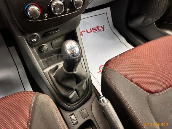 TRUSTY ONATÇA'DAN RENAULT CLİO