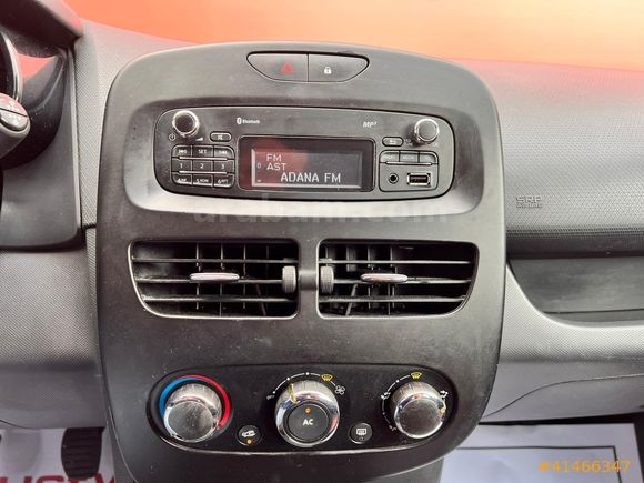 TRUSTY ONATÇA'DAN RENAULT CLİO
