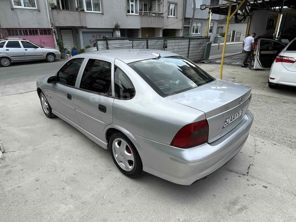 Sahibinden Opel Vectra 1.6 GL 2000 Model 