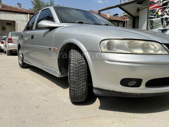 Sahibinden Opel Vectra 1.6 GL 2000 Model 