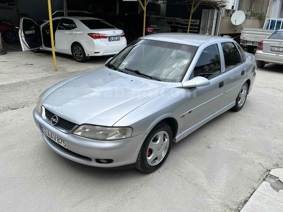 Sahibinden Opel Vectra 1.6 GL 2000 Model 