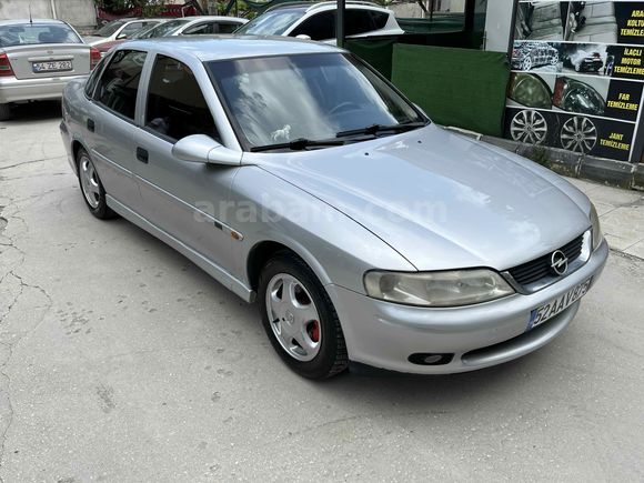 Sahibinden Opel Vectra 1.6 GL 2000 Model 
