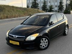 2011 MODEL HATASIZ BOYASIZ HYUNDAİ İ30 1.6CRDİ CAM GİBİ