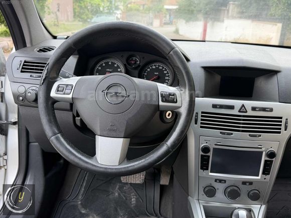DÜŞÜK KM OTOMATİK ASTRA