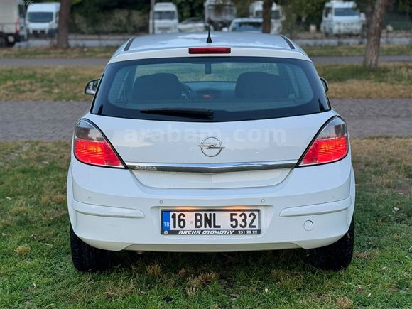 TEMİZ MASRAFSIZ OTOMATİK OPEL ASTRA