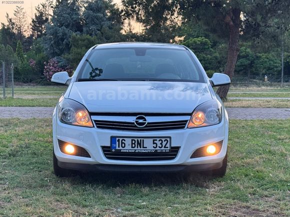 TEMİZ MASRAFSIZ OTOMATİK OPEL ASTRA