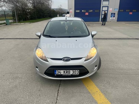 Sahibinden Ford Fiesta 1.25 Trend 2012 Model Kütahya 79.000 km Gri