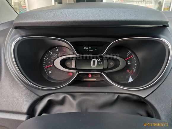 RENAULT CAPTUR ICON 1.5 DCI 90 EDC CAM TAVAN - ÇİFT RENK