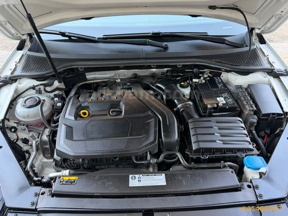 HATASIZ/BOYASIZ/2019/KM/105/BİN/PASSAT/1.5 TSI