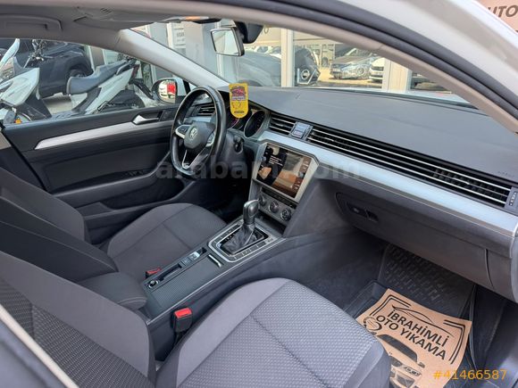 HATASIZ/BOYASIZ/2019/KM/105/BİN/PASSAT/1.5 TSI