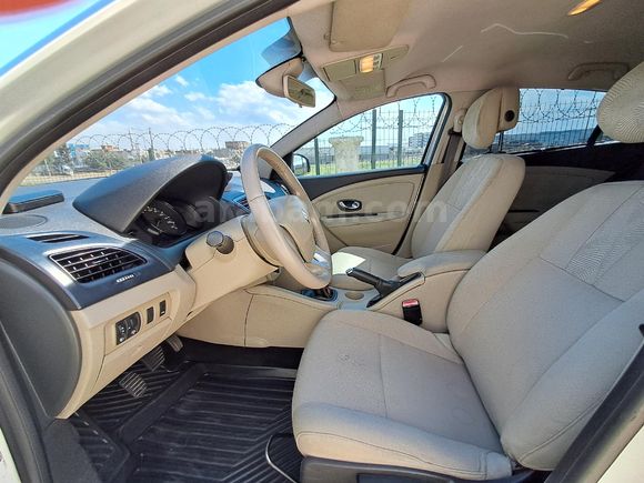Sahibinden Renault Fluence 1.5 dCi Expression 2010 Model