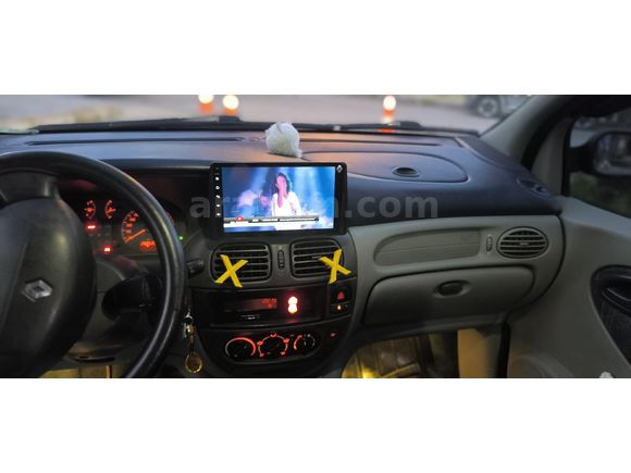 Sahibinden Renault Scenic 1.6 RXT 2000 Model