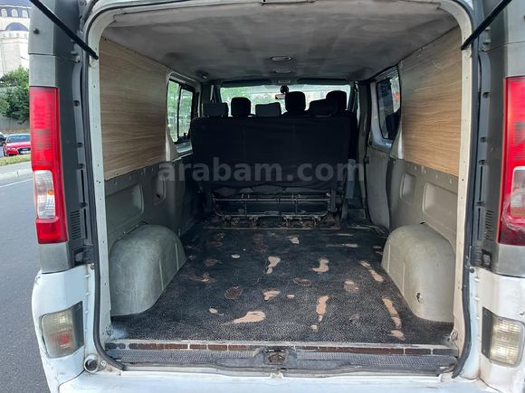 Sahibinden Renault Trafic Multix 2.0 dCi 2011 Model