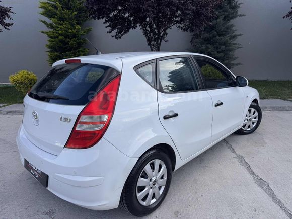 DEGISENSIZ i30