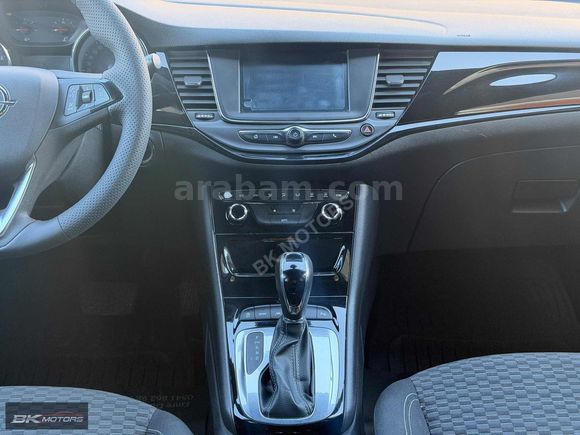Otomatik Opel Astra 1.4 Turbo
