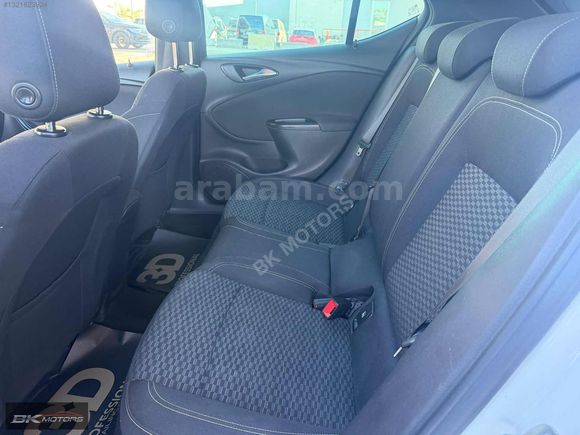 Otomatik Opel Astra 1.4 Turbo