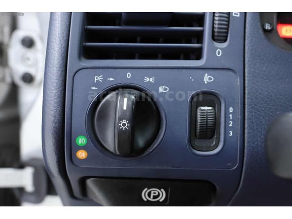 BAYSAL MOTORS'DAN MERCEDES E220 CLASSİC