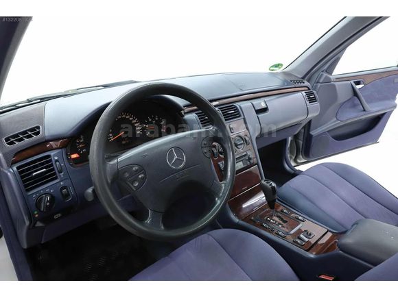 BAYSAL MOTORS'DAN MERCEDES E220 CLASSİC
