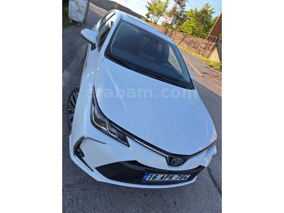 Sahibinden Toyota Corolla 1.8 Hybrid Flame X-Pack 2021 Model 