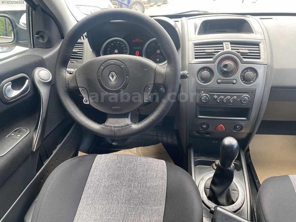 İLK SAHİDEN MEGANE 1.5 DCI