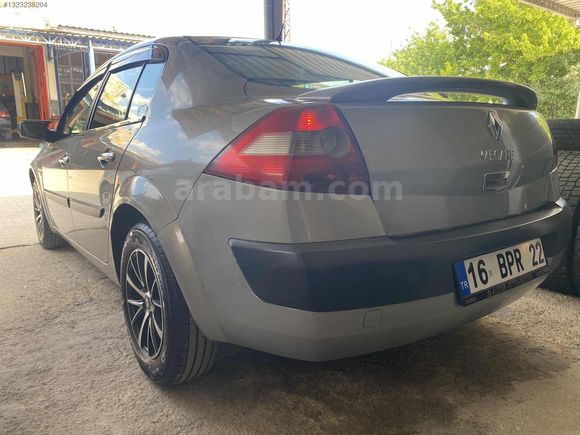 İLK SAHİDEN MEGANE 1.5 DCI