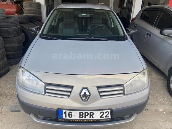 İLK SAHİDEN MEGANE 1.5 DCI