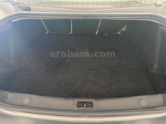 İLK SAHİDEN MEGANE 1.5 DCI