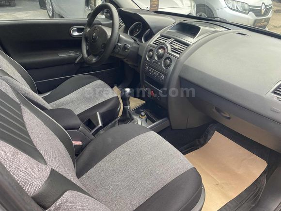 İLK SAHİDEN MEGANE 1.5 DCI