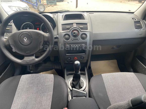 İLK SAHİDEN MEGANE 1.5 DCI