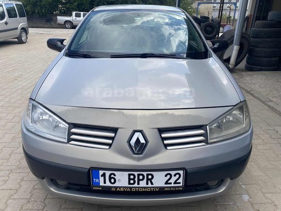 İLK SAHİDEN MEGANE 1.5 DCI