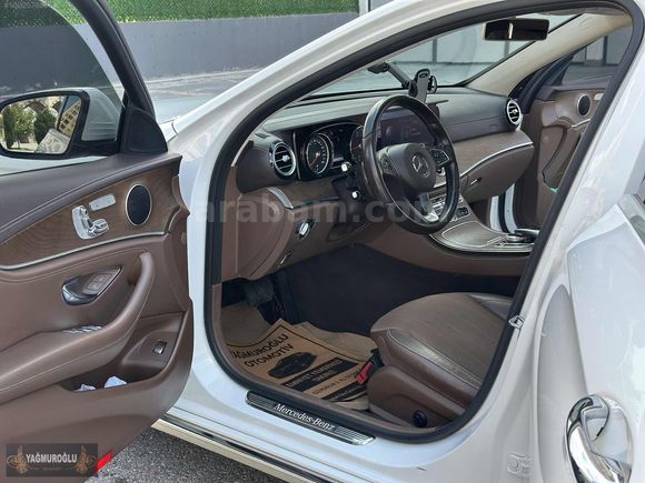 2018 HATASIZ BOYASIZ E220d 4 MATİC