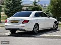 2018 HATASIZ BOYASIZ E220d 4 MATİC