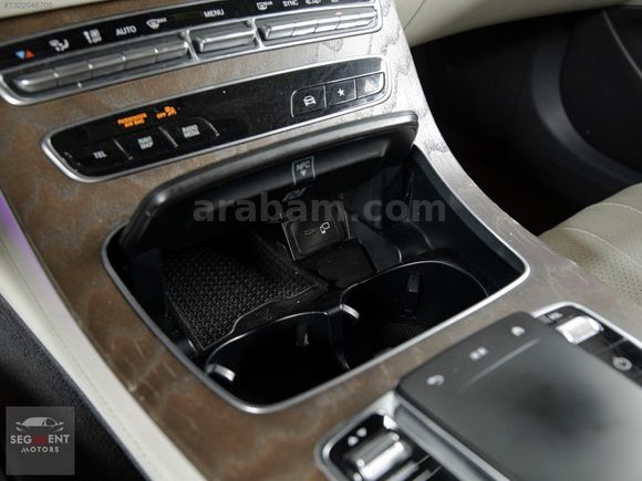 SEGMENT'den 2020/E220 4MATİC/EXCLUSİVE/VAKUM/BURMESTER/COMMAND