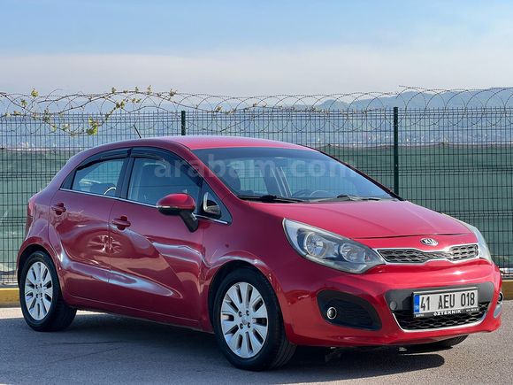 Sahibinden Kia Rio 1.25 CVVT Fancy 2012 Model 