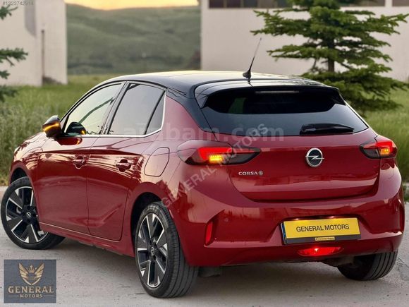 GENERAL MOTORS'DAN CORSA ULTİMATE CAM TAVAN HATASIZ BOYASIZ
