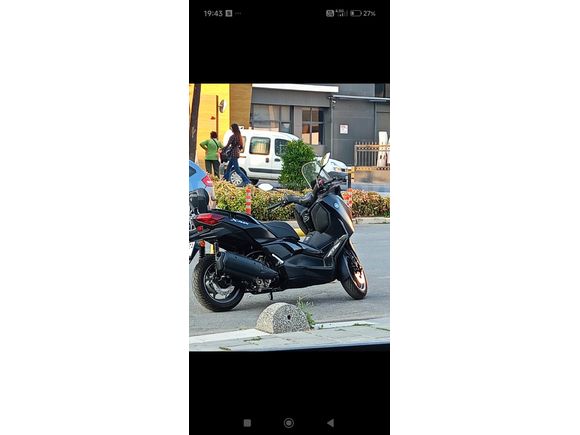 900 km de  X-Max 250 Tech Max nokta hatasız