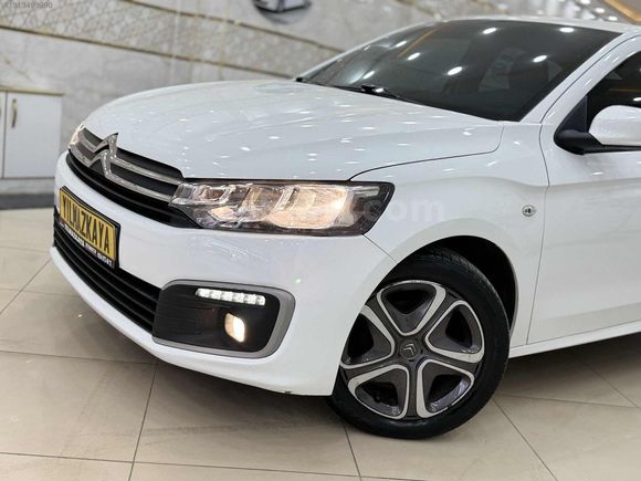 2022+C ELYESE+FEEL+1.5+DİZEL+100HP+6 İLERİ EMSALSİZ TEMİZLİKTE