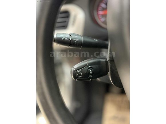 2022+C ELYESE+FEEL+1.5+DİZEL+100HP+6 İLERİ EMSALSİZ TEMİZLİKTE