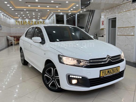 2022+C ELYESE+FEEL+1.5+DİZEL+100HP+6 İLERİ EMSALSİZ TEMİZLİKTE