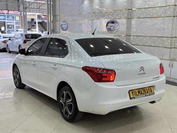 2022+C ELYESE+FEEL+1.5+DİZEL+100HP+6 İLERİ EMSALSİZ TEMİZLİKTE