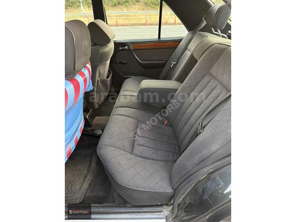 ST MOTORS Mercedes-Benz 300D