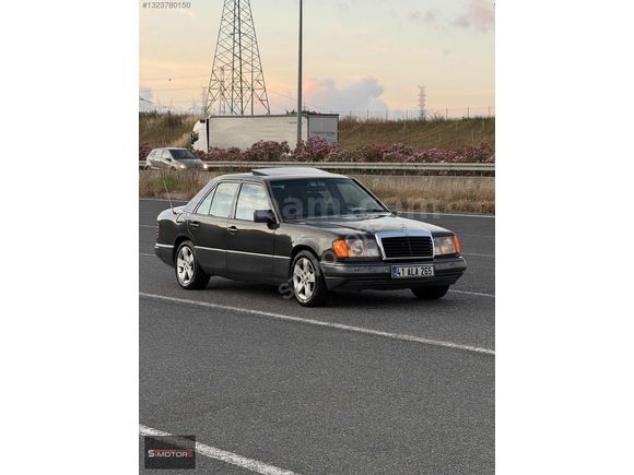 ST MOTORS Mercedes-Benz 300D