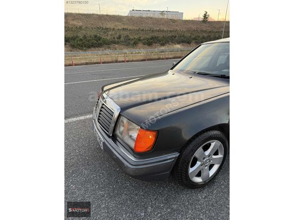ST MOTORS Mercedes-Benz 300D