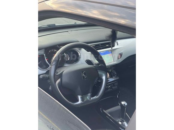 Sahibinden DEĞİŞENSİZ DÜŞÜK KM DS3 1.6 e-HDi 