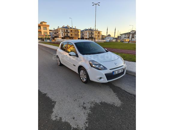 2012 Model Renault Clio 1.2 LPG li